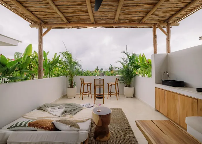 Casa Ava Villa *