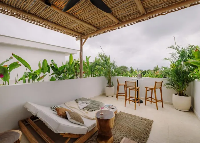 Casa Ava *